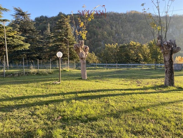 fotografie - capannone Borgo Rivola (RA)  