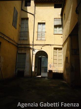 fotografie - Palazzo Faenza (RA) Centro Storico 