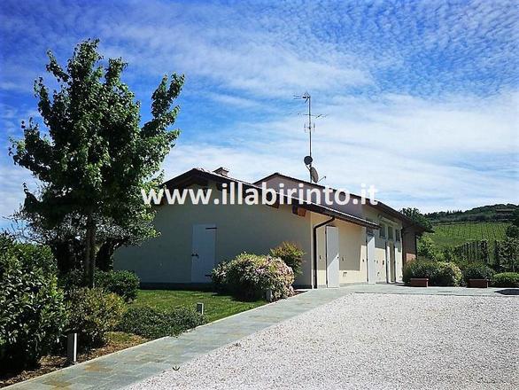 fotografie - Casa Indipendente Faenza (RA) Campagna Monte 