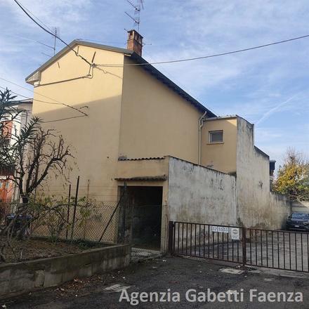 fotografie - Casa Indipendente Faenza (RA) Borgo 