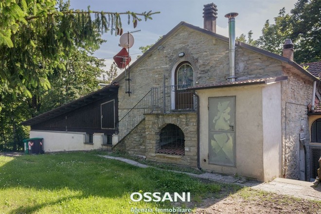 fotografie - Attività Commerciale Marradi (FI) Campigno