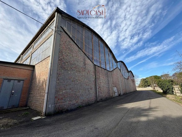 fotografie - capannone Faenza (RA)  