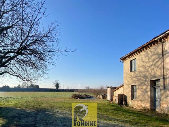 fotografie - Casa Indipendente Faenza (RA) Campagna Valle 