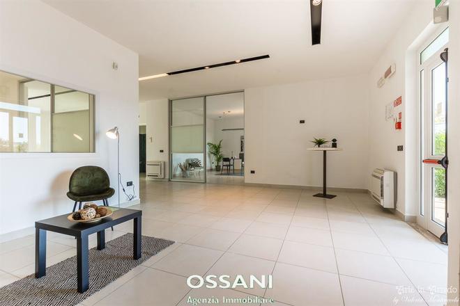 fotografie - capannone Castel Bolognese (RA)