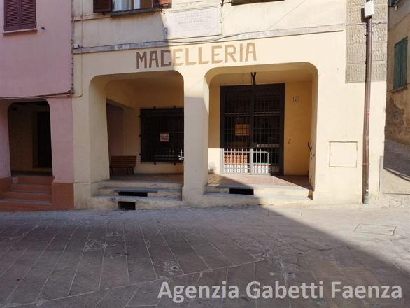 fotografie - negozio Brisighella (RA) Centro 