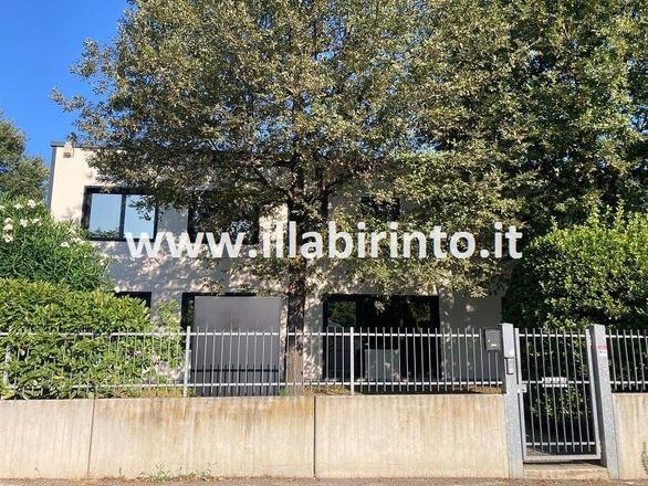 fotografie - capannone Faenza (RA)  