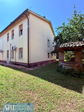 fotografie - Casa Indipendente Faenza (RA)