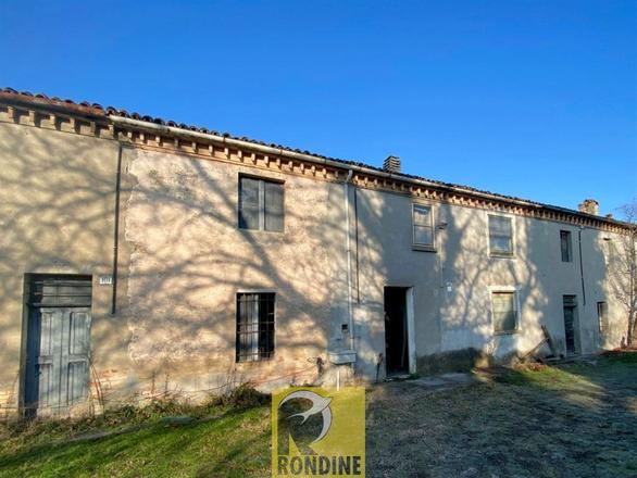 fotografie - Casa Indipendente Faenza (RA) Campagna Valle 