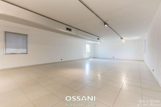 fotografie - capannone Castel Bolognese (RA)