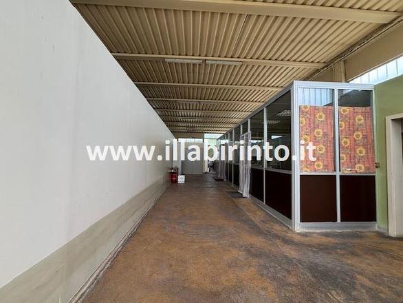 fotografie - capannone Faenza (RA) Periferia Valle