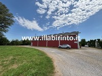 capannone Faenza (RA) Periferia Valle